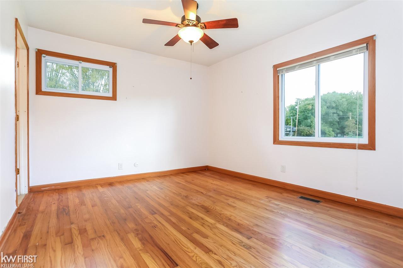6281 West Vienna Road Clio, MI 48420 - Photo 13 of 35