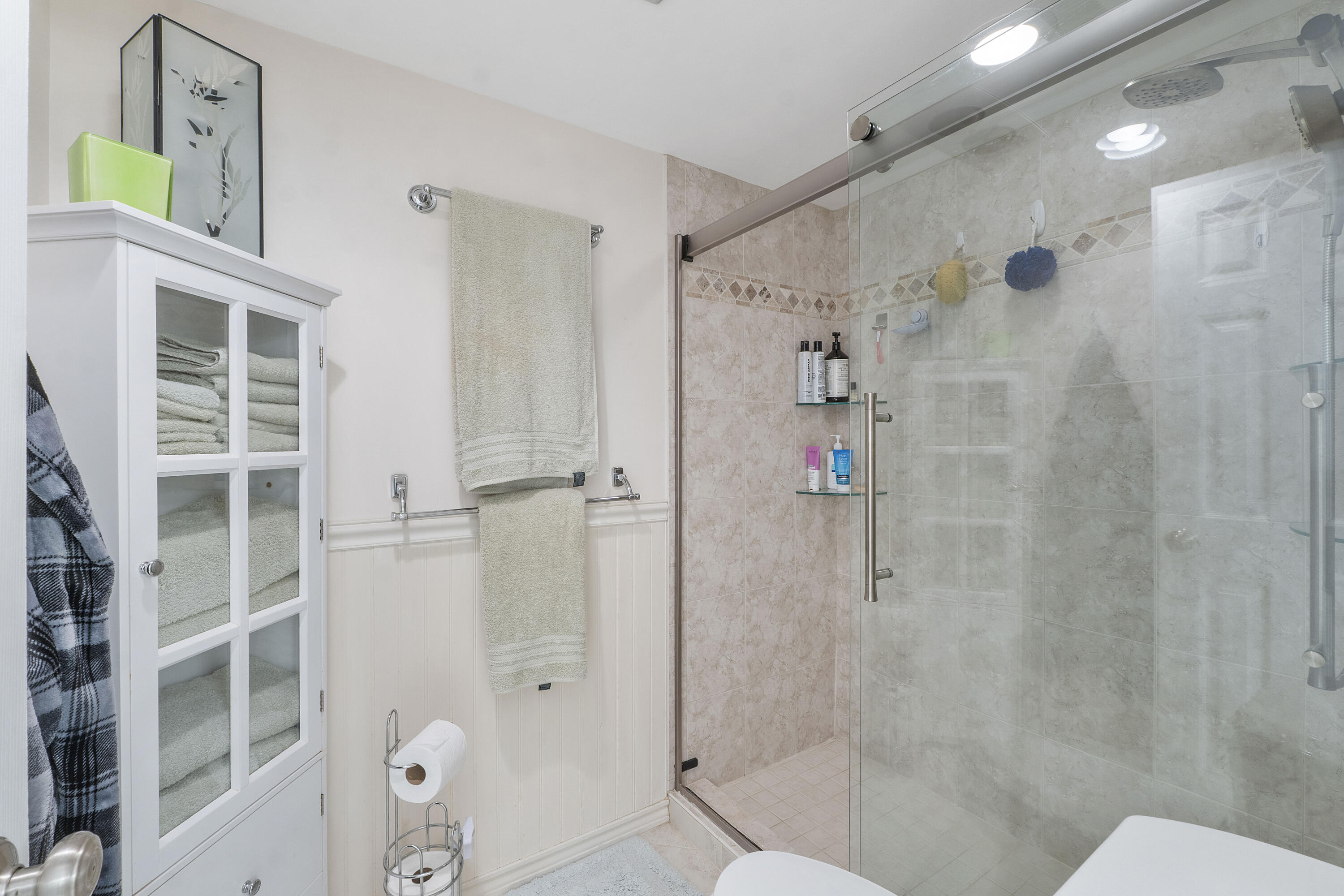 5540 North Ocean Boulevard, Unit 110 Ocean Ridge, FL 33435 - Photo 17 of 31 5540 N Ocean Blvd U110_012