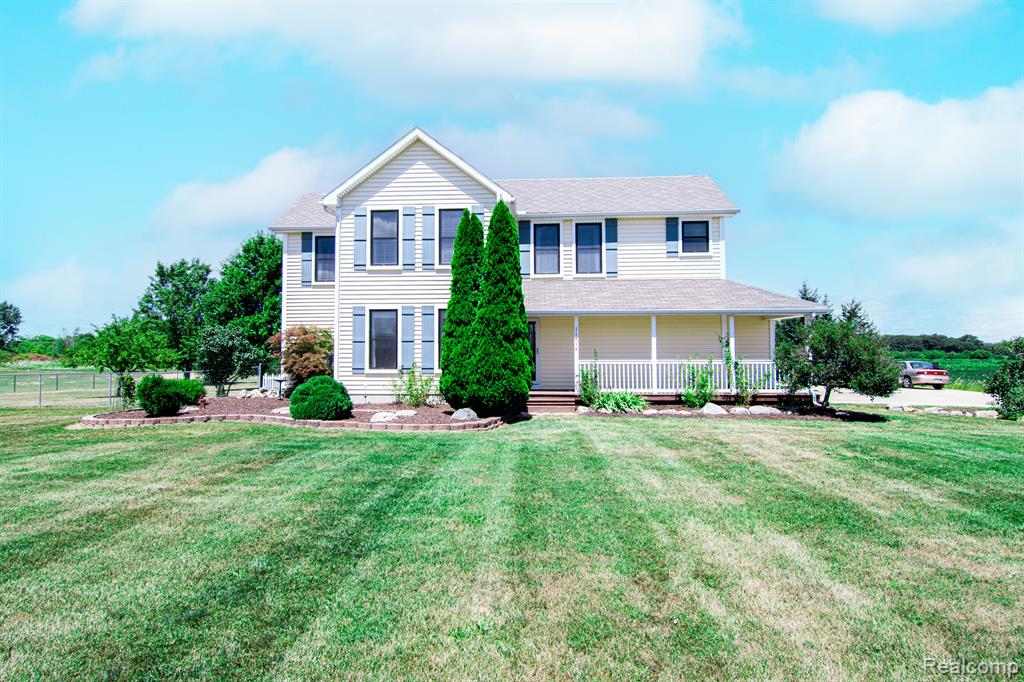11414 Cook Road Gaines, MI 48436 - Photo 1 of 17