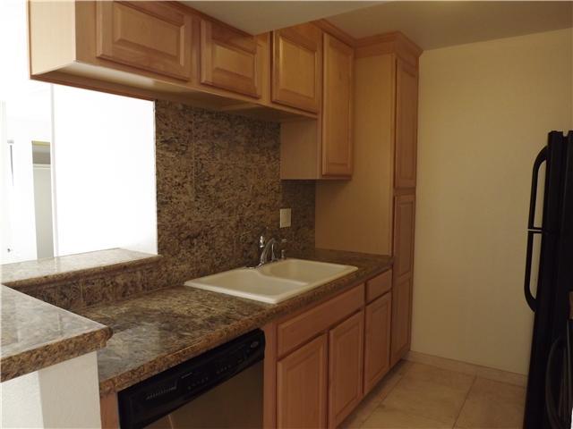 6171 Rancho Mission Road, Unit 205 San Diego, CA 92108 - Photo 2 of 9 Kitchen