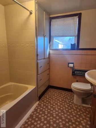 $149,000 | 204 East Grand Avenue, Arco, ID 83213