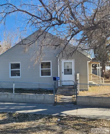 $149,000 | 204 East Grand Avenue, Arco, ID 83213