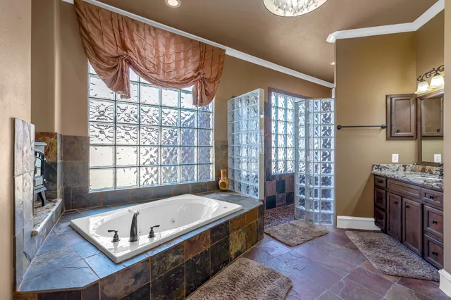 $799,990 | 15818 Conners Ace Drive, Spring, TX 77379