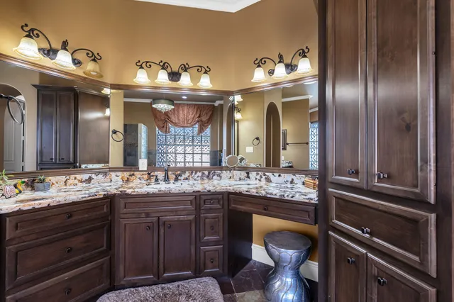 $799,990 | 15818 Conners Ace Drive, Spring, TX 77379