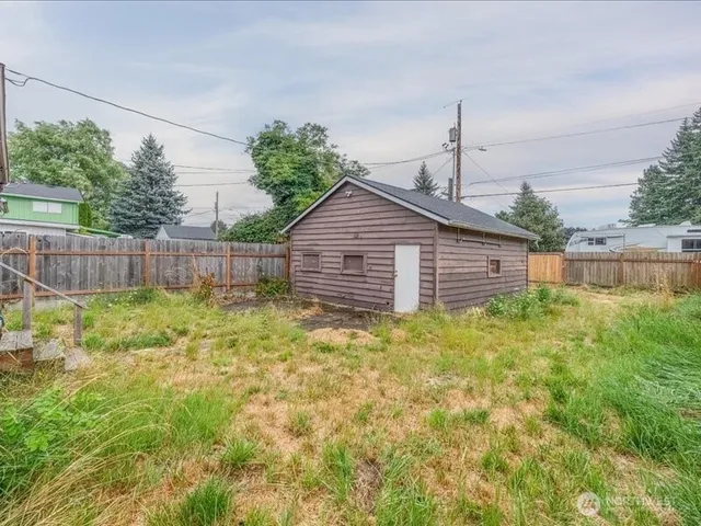 $199,900 | 234 19th Avenue, Longview, WA 98632