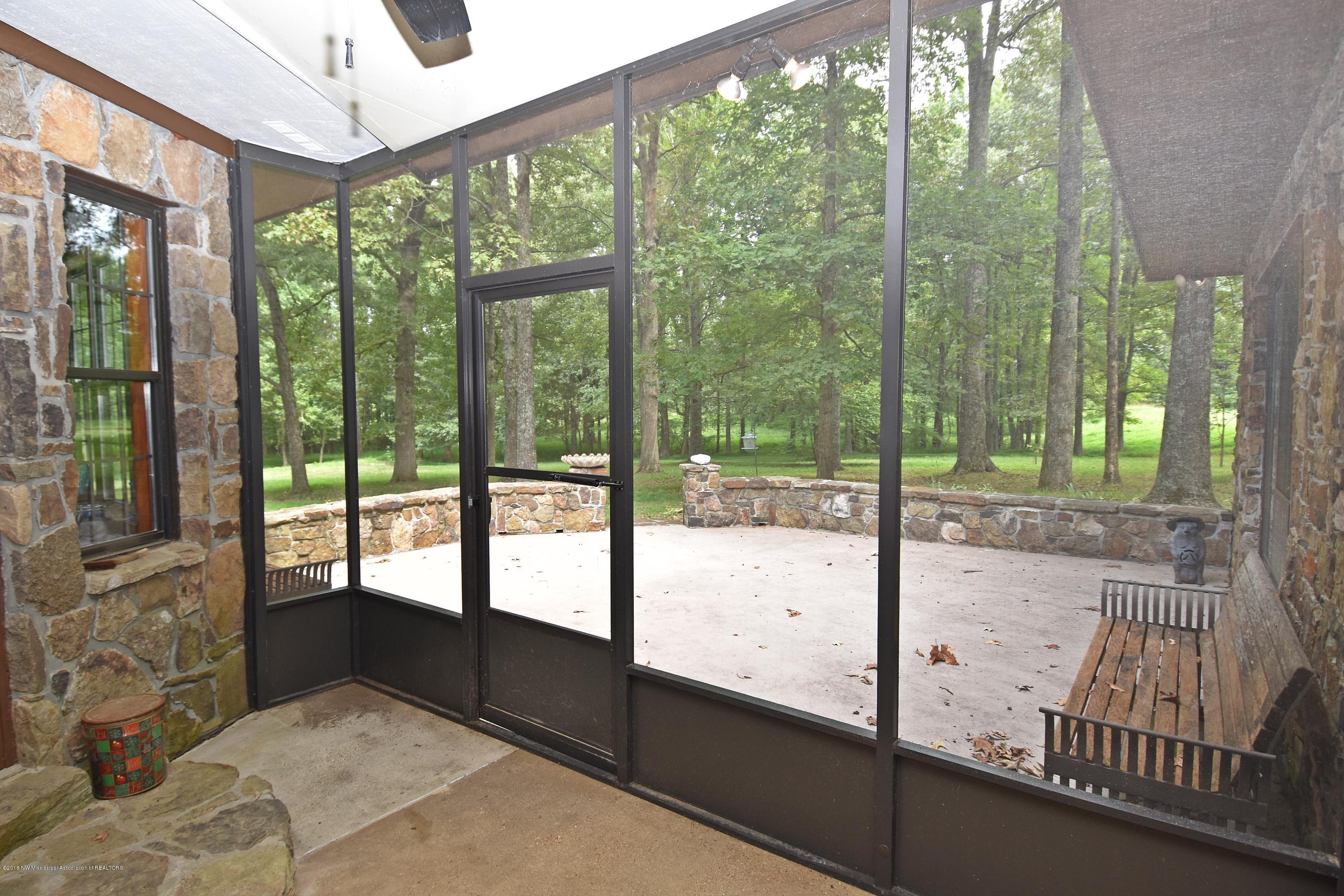 1980 West Oak Grove Road Hernando, MS 38632 - Photo 22 of 27 Screened Patio