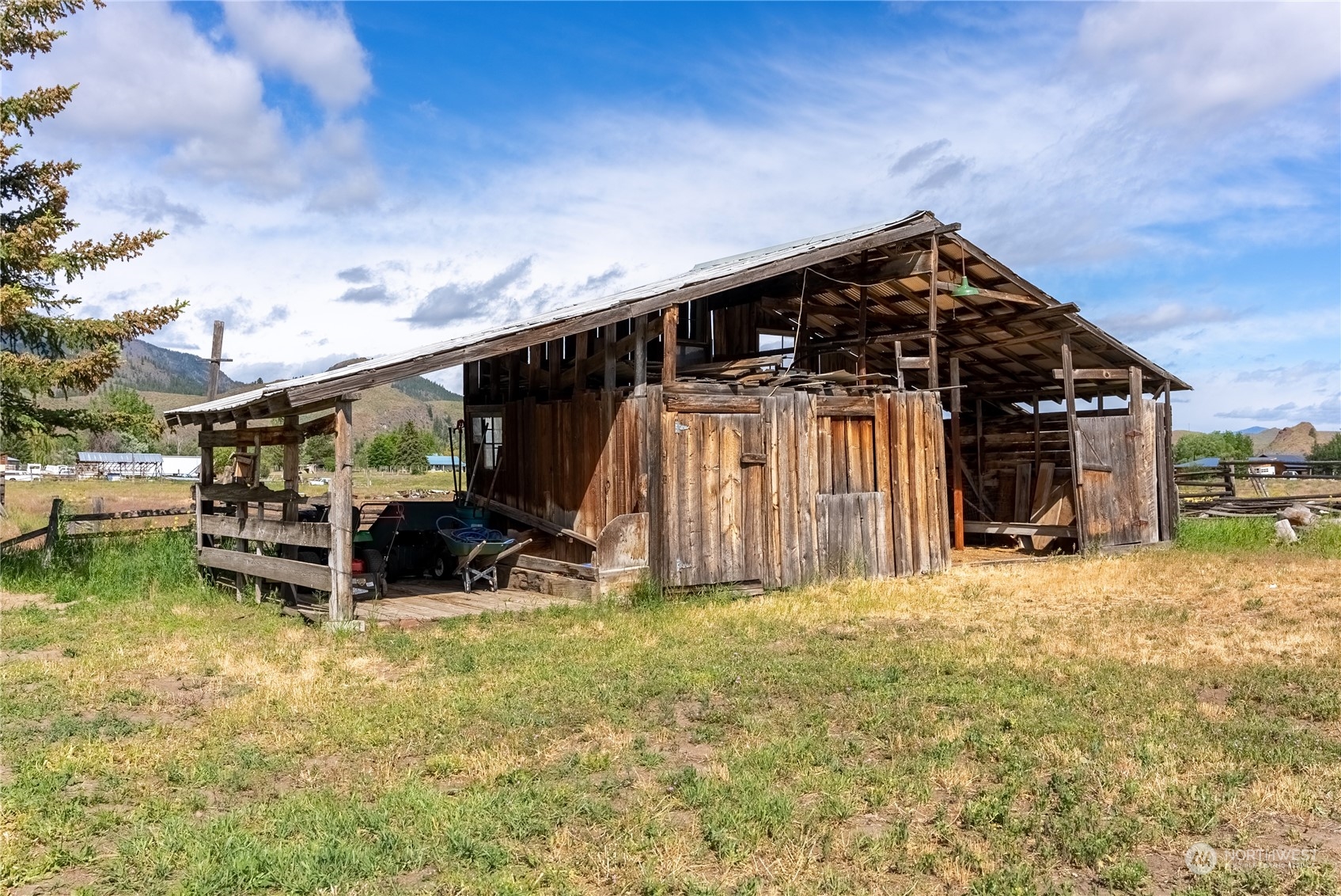 8 Mundy Road Twisp, WA 98856 - Photo 36 of 39