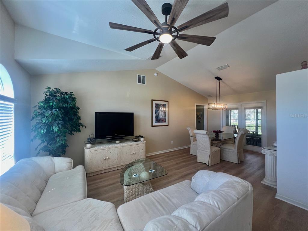 5333 Northwest 25th Loop Ocala, FL 34482 - Photo 3 of 25