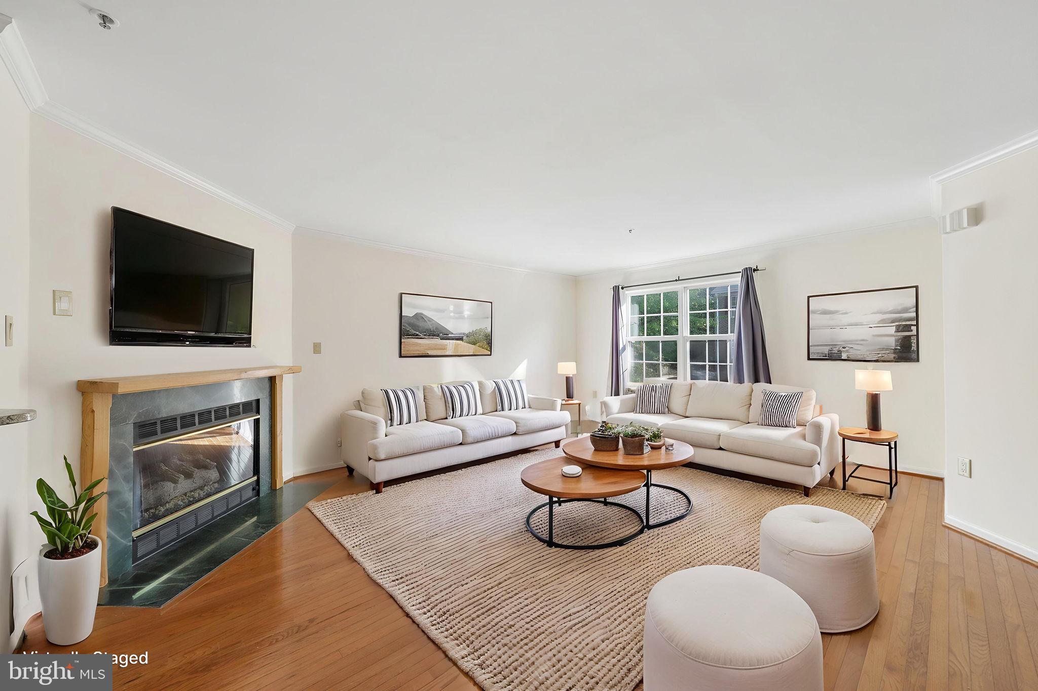 14214 Plum Run Way Silver Spring, MD 20906 - Photo 2 of 28