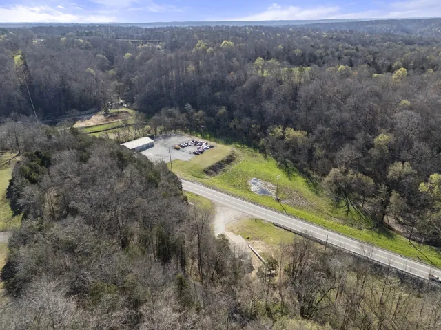 $179,900 | 351 Highway 100, Centerville, TN 37033