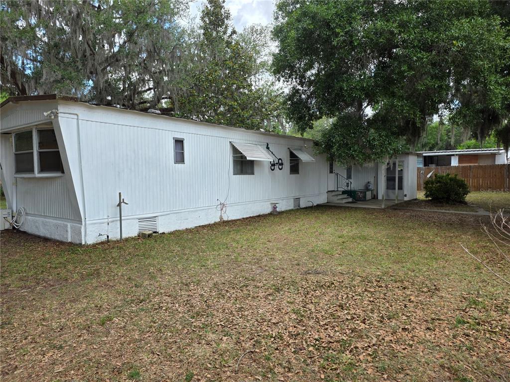 16995 Southeast 101st Ct Road Summerfield, FL 34491 - Photo 20 of 25