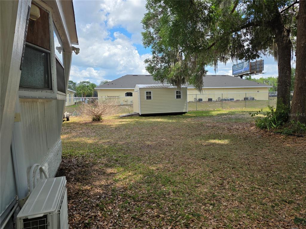 16995 Southeast 101st Ct Road Summerfield, FL 34491 - Photo 6 of 25