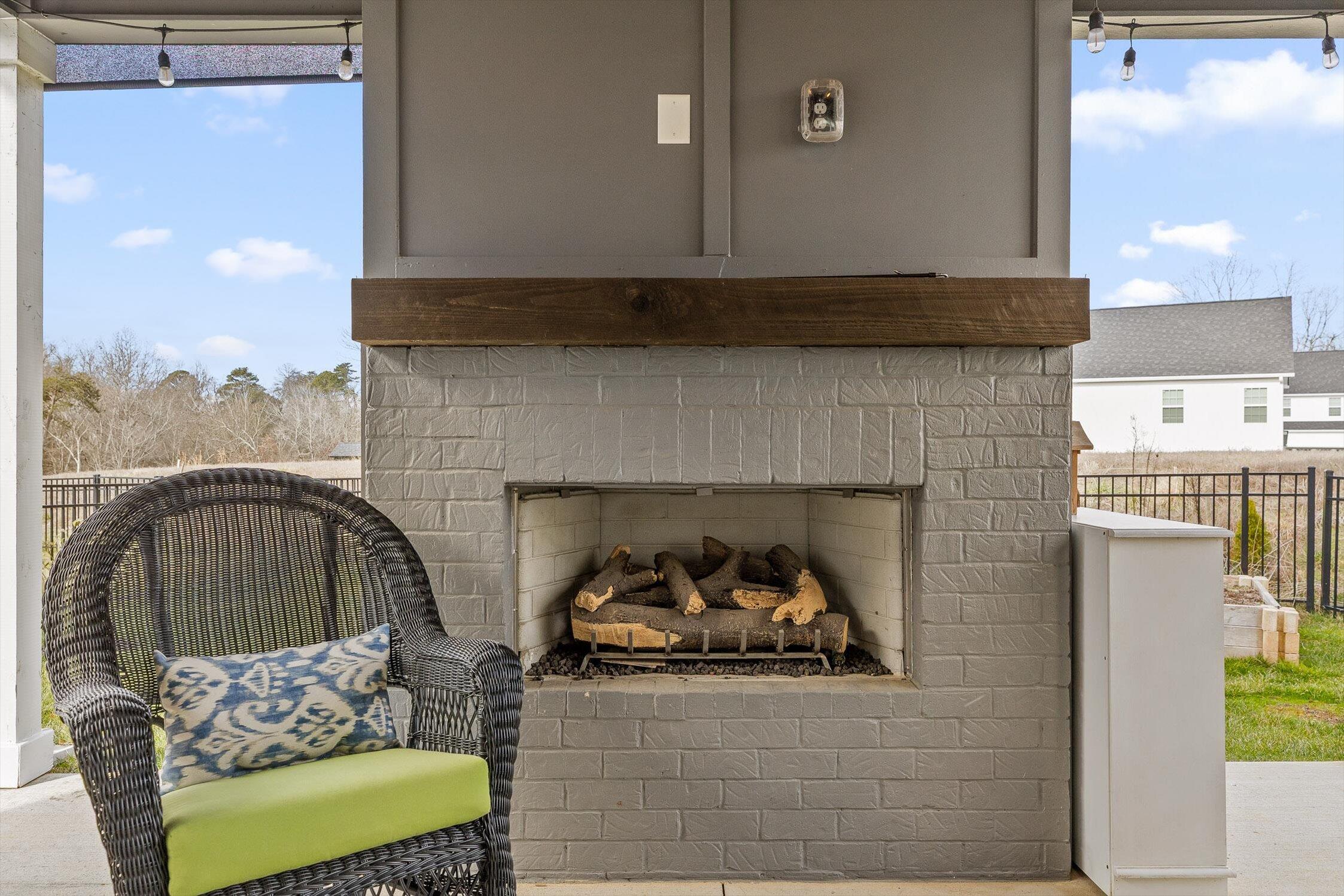 3932 Inlet Loop Chattanooga, TN 37416 - Photo 9 of 51 Gameday patio