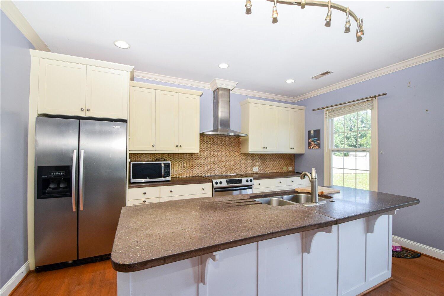 540 Nursery Road Boones Mill, VA 24065 - Photo 6 of 55 Modern Kitchen