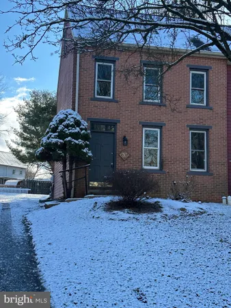 $1,800 | 1638 Chadwick Circle, Lancaster, PA 17603