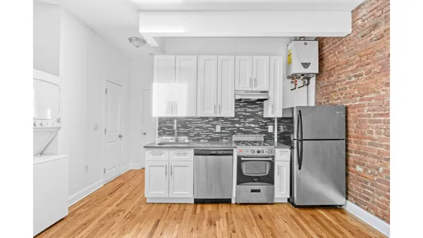 $2,195,000 | 907 Jefferson Avenue | Bedford-Stuyvesant
