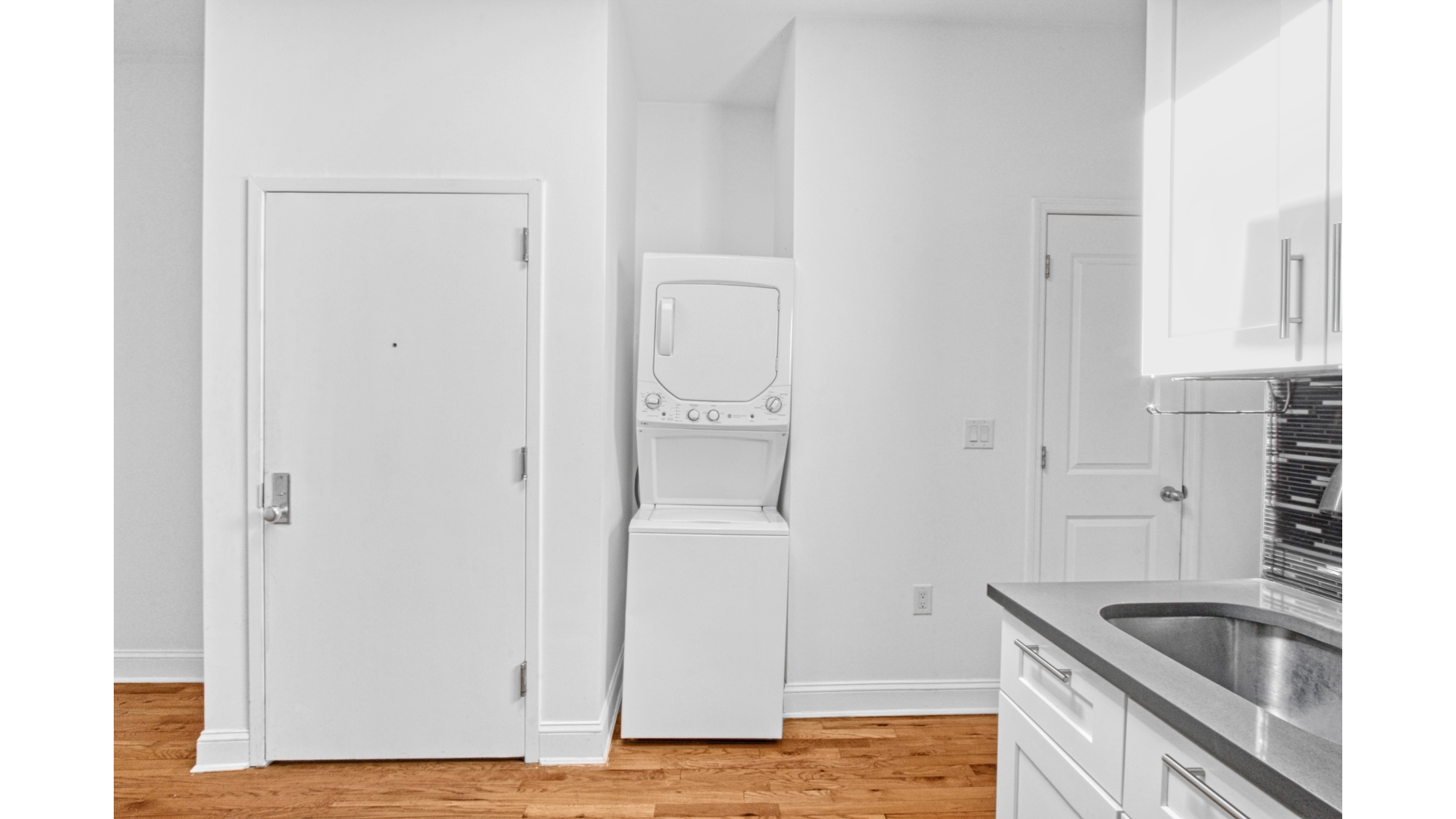 907 Jefferson Avenue Brooklyn, NY 11221 - Photo 23 of 39