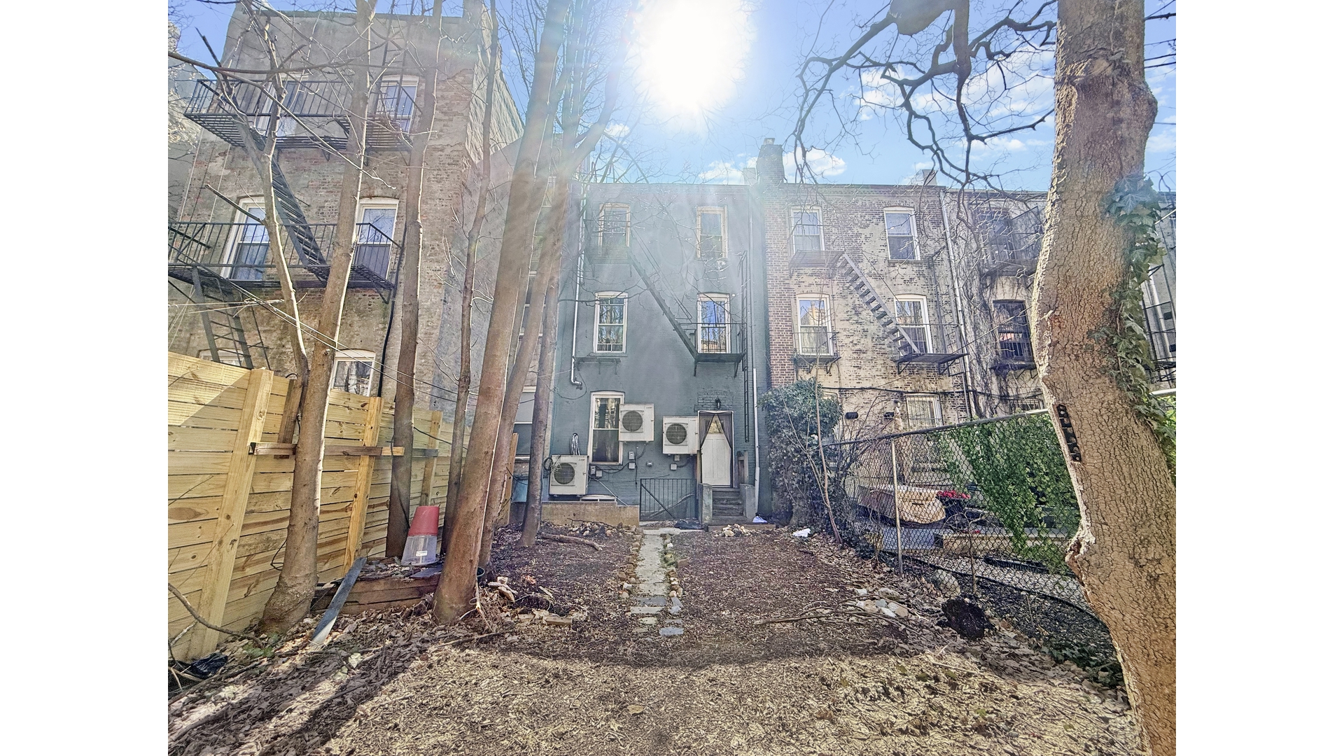 907 Jefferson Avenue Brooklyn, NY 11221 - Photo 32 of 39