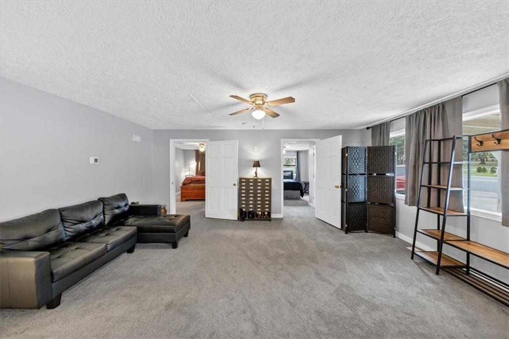 6071 North Main Street Southeast Acworth, GA 30101 - Photo 4 of 54