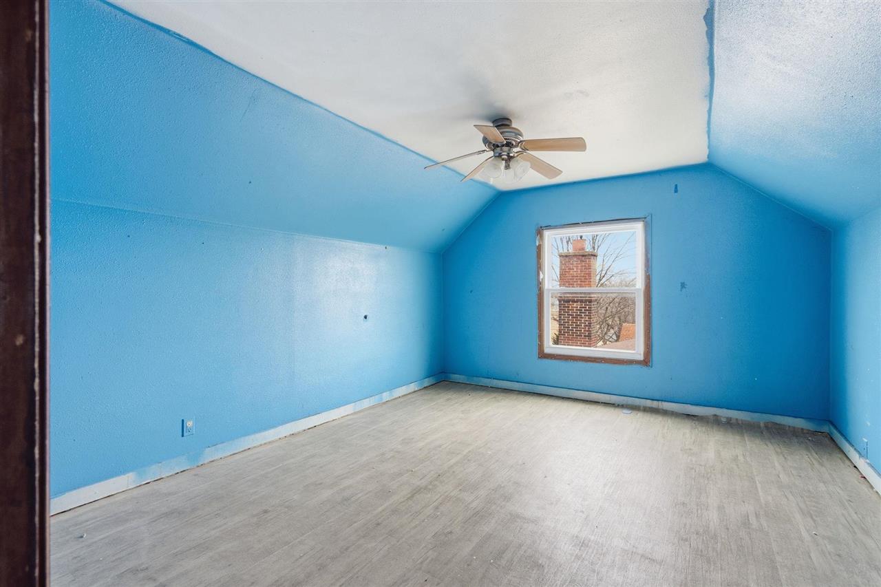 131 Red Wing Road Southwest Cedar Rapids, IA 52404 - Photo 15 of 24 Gallery Image 15
