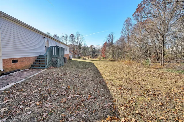 a view of backyard of house