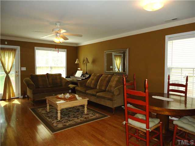 2440 Pumpkin Ridge Way Raleigh, NC 27604 - Photo 2 of 21 Photo 2