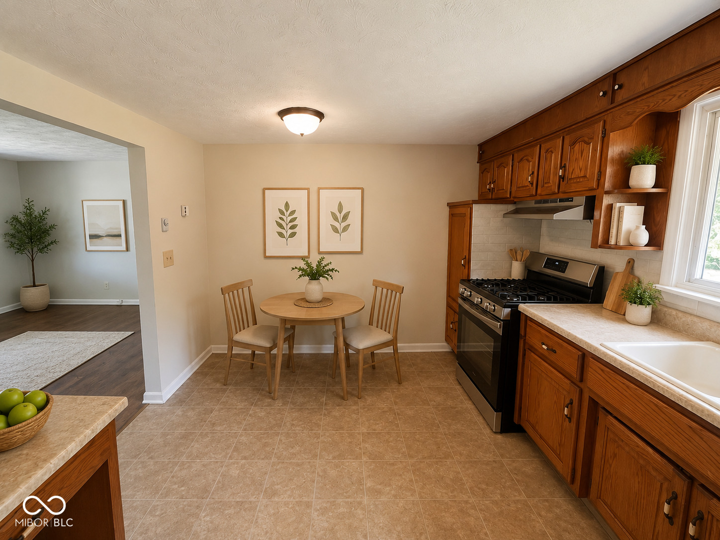 8 South Scatterfield Road Anderson, IN 46012 - Photo 8 of 15