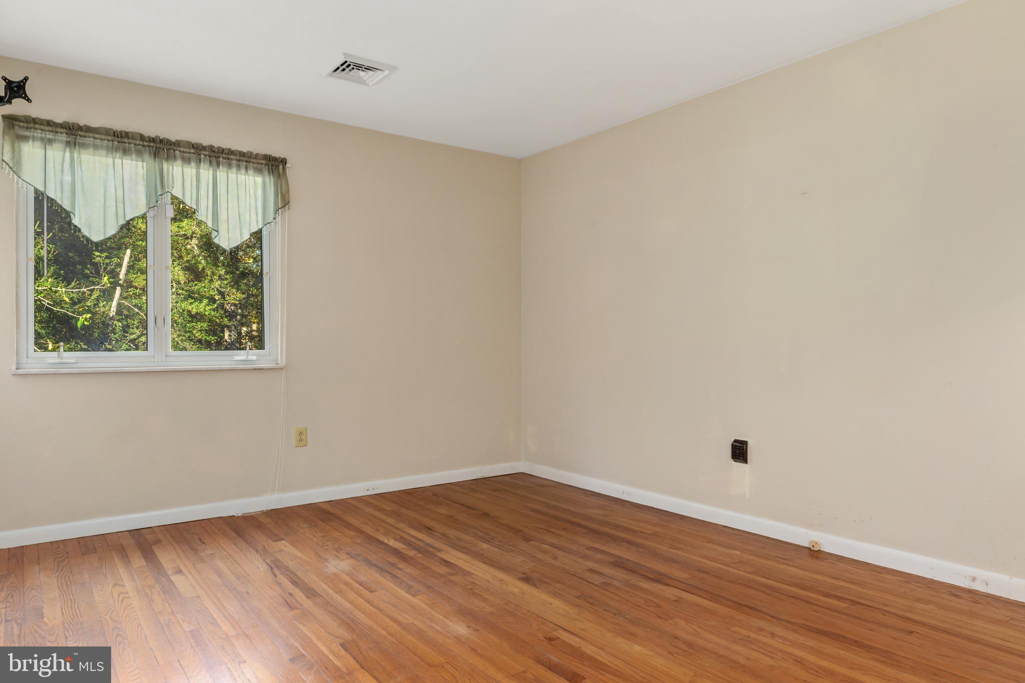 226 Cobbs Mill Road Bridgeton, NJ 08302 - Photo 14 of 32 Main Bedroom