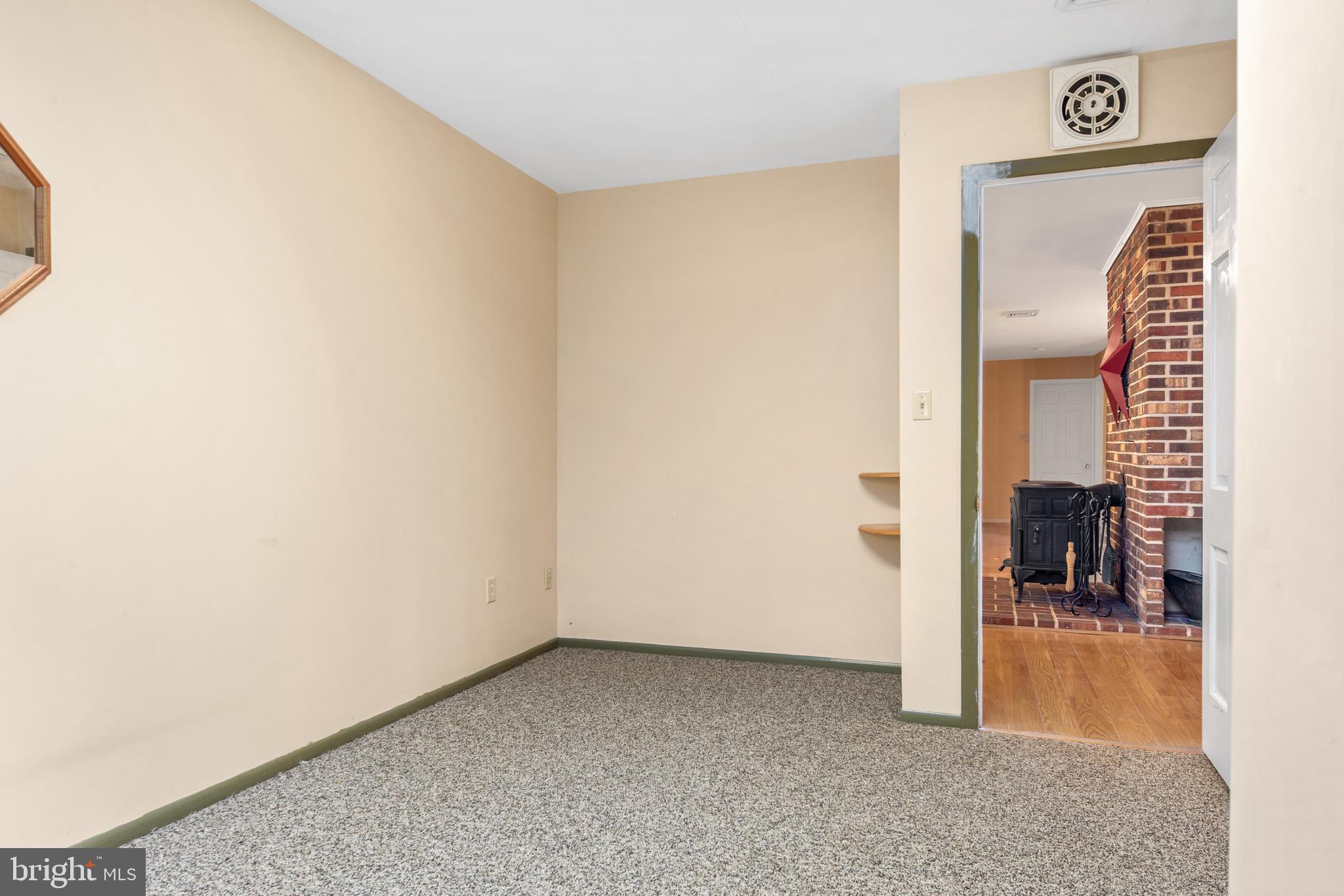 226 Cobbs Mill Road Bridgeton, NJ 08302 - Photo 19 of 32 Bedoroom 3