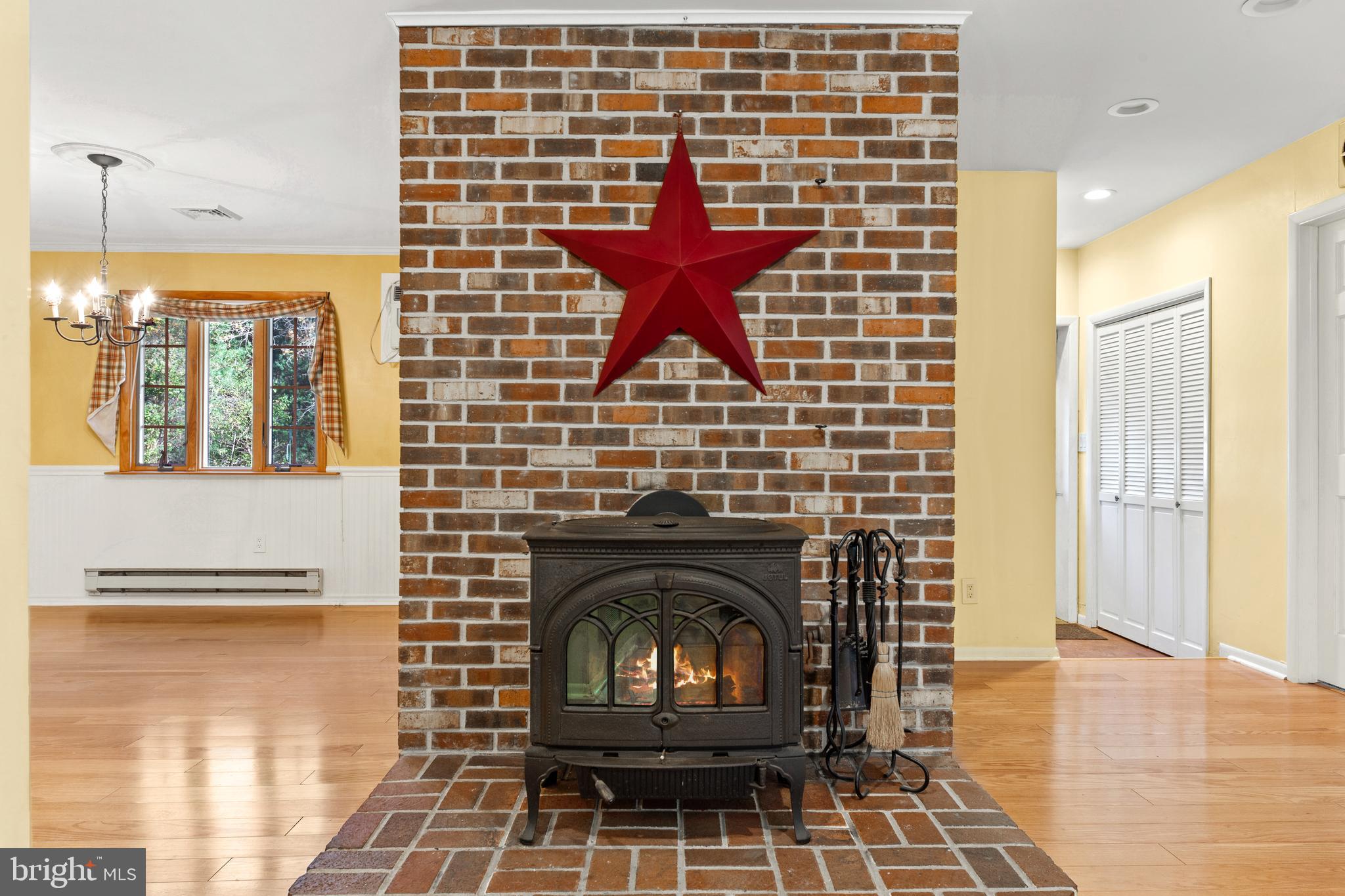 226 Cobbs Mill Road Bridgeton, NJ 08302 - Photo 3 of 32 Woodstove