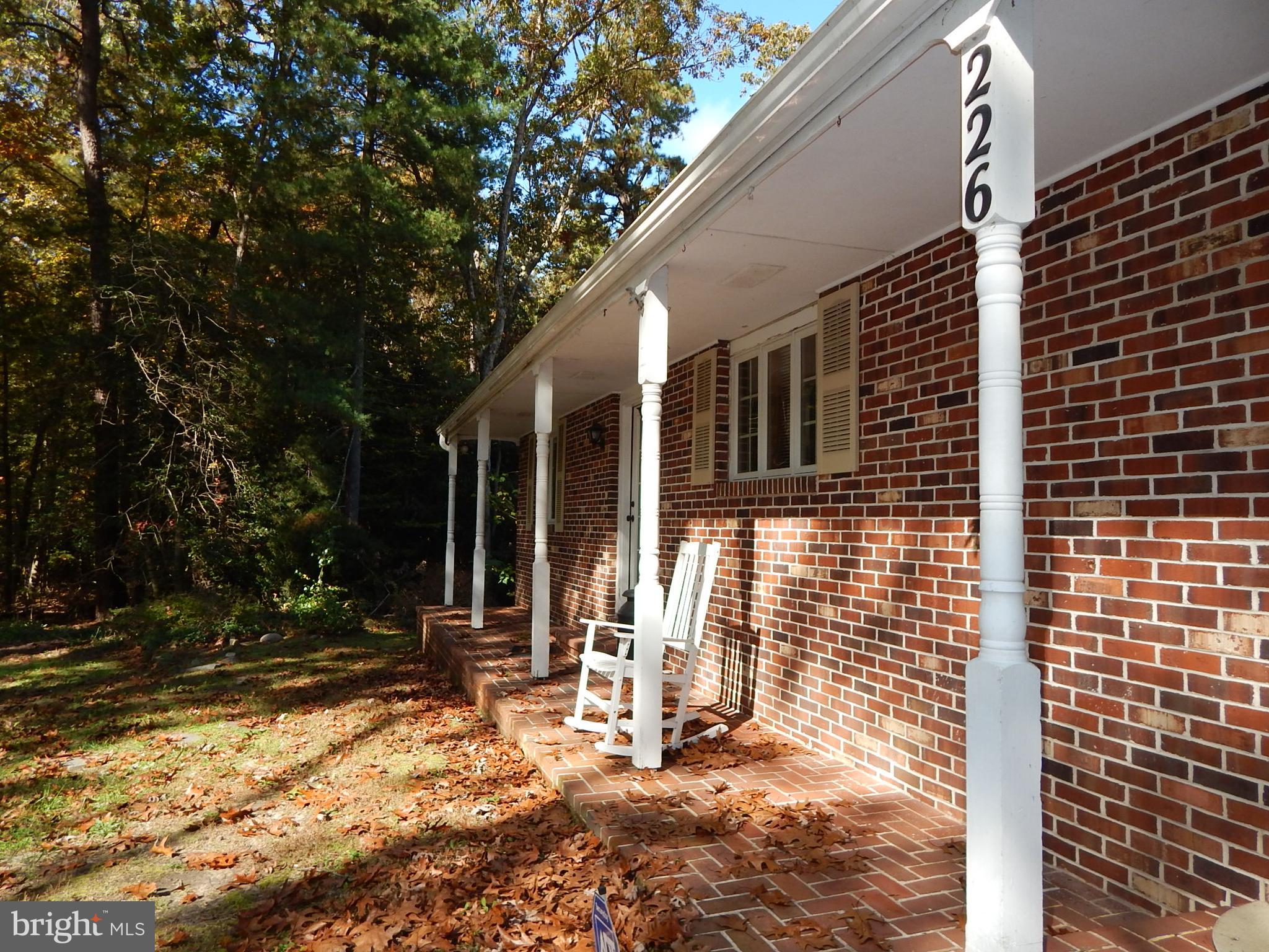 226 Cobbs Mill Road Bridgeton, NJ 08302 - Photo 31 of 32 Front porch