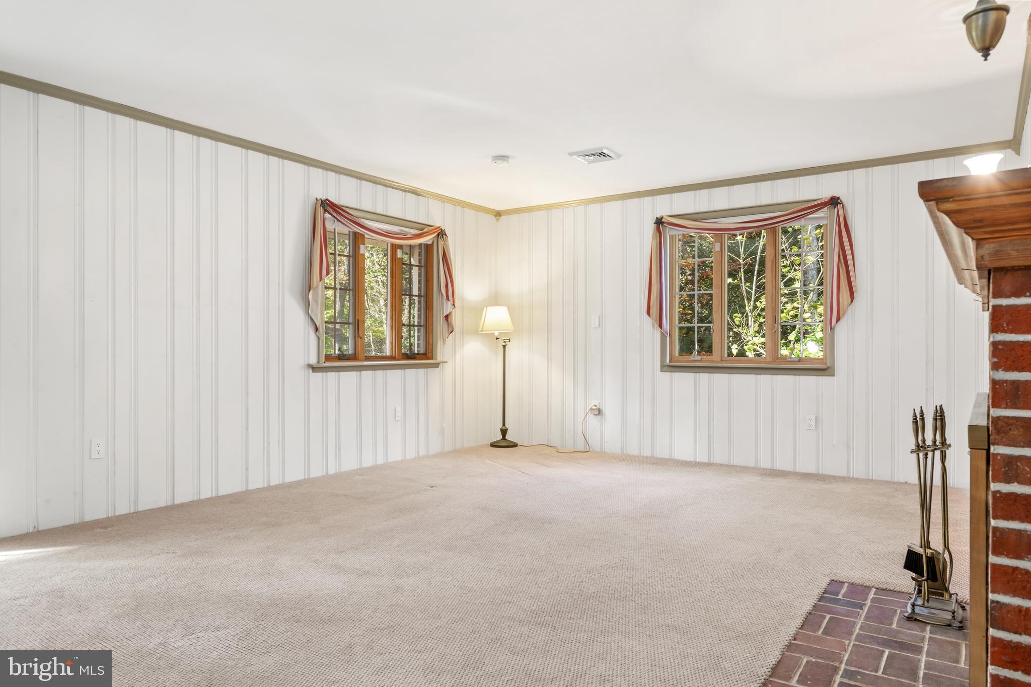 226 Cobbs Mill Road Bridgeton, NJ 08302 - Photo 10 of 32 Living room