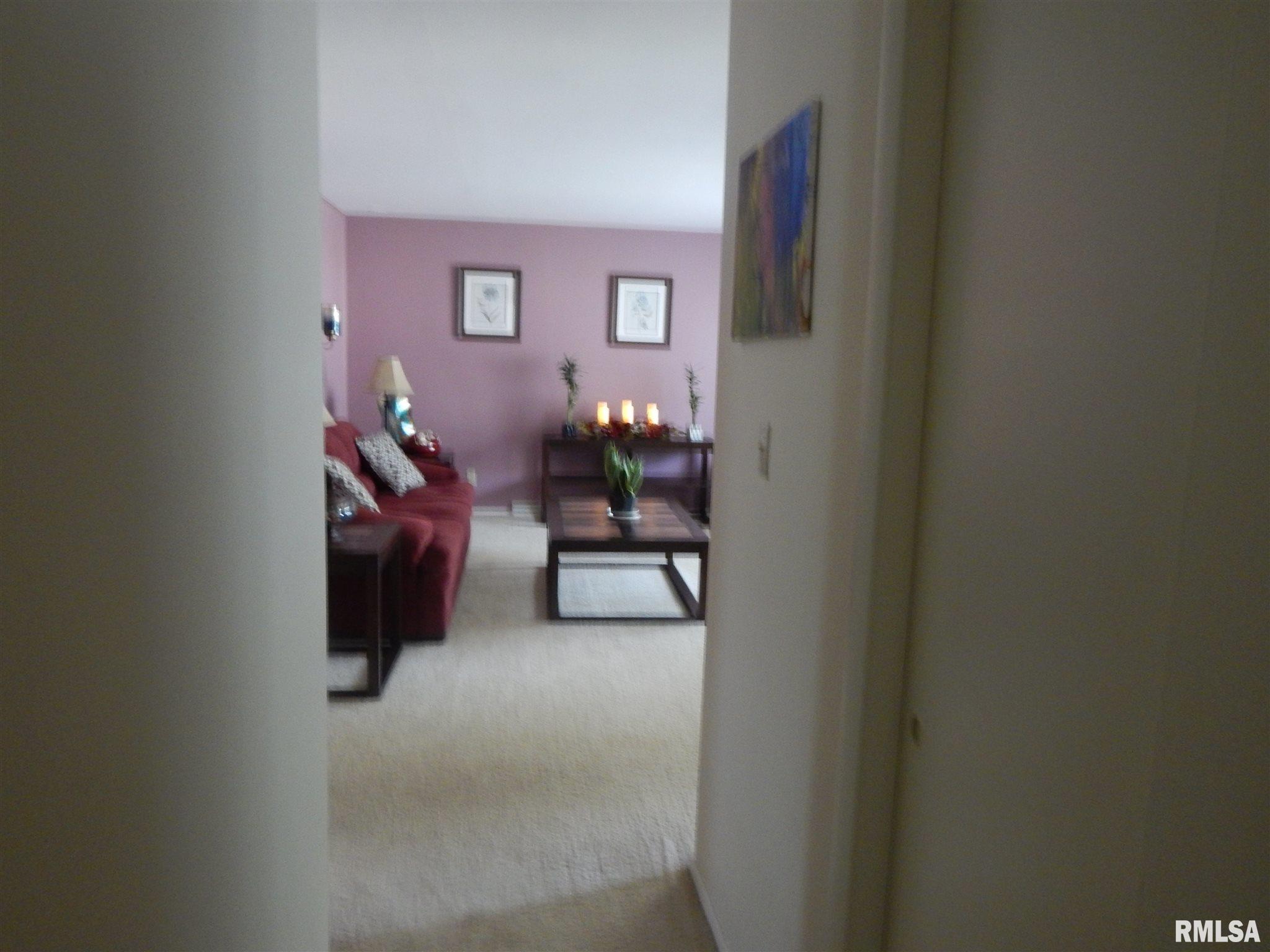 5656 North Hamilton Road Peoria, IL 61614 - Photo 13 of 40 Gallery Image 13