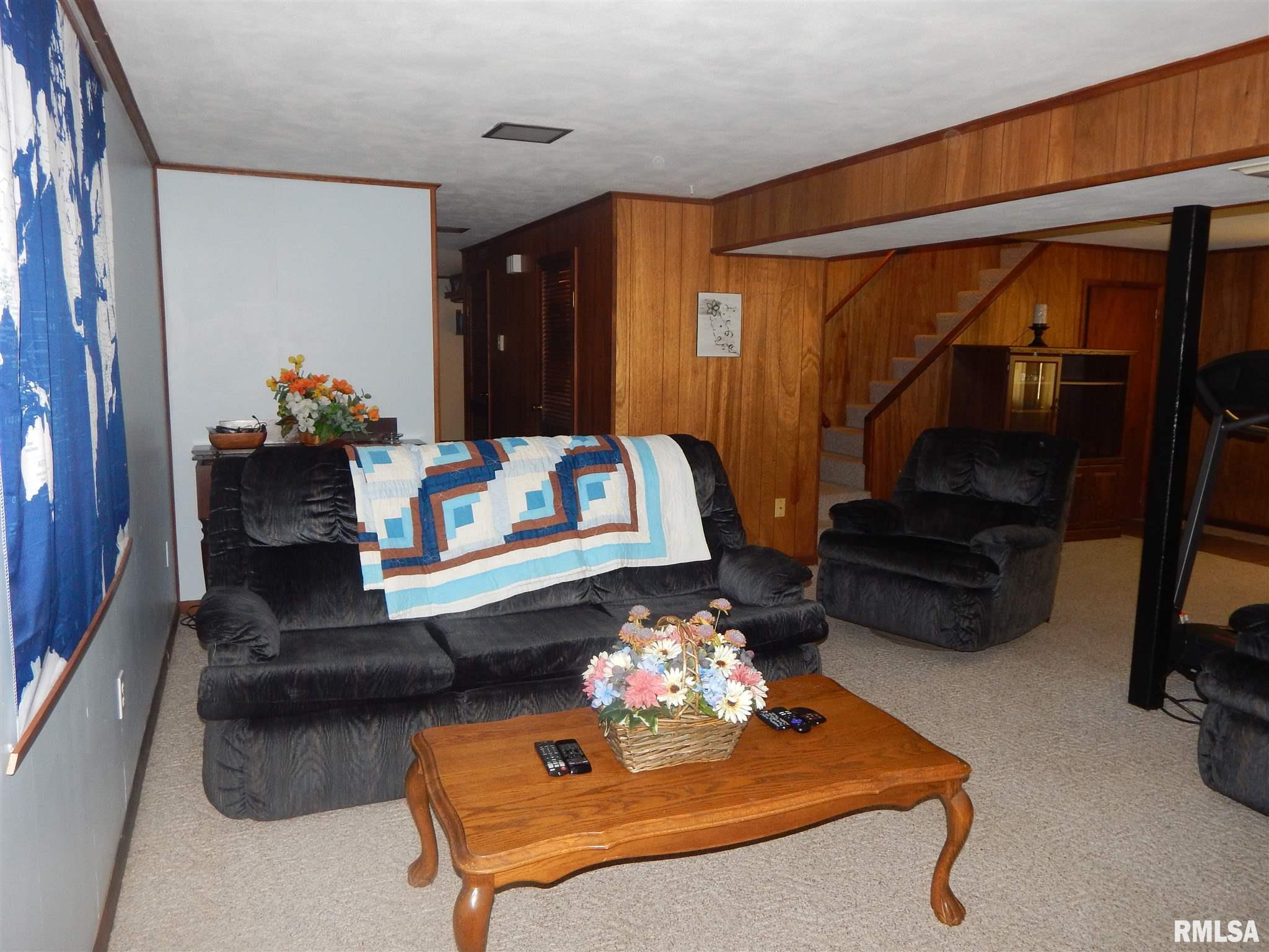 5656 North Hamilton Road Peoria, IL 61614 - Photo 23 of 40 Gallery Image 23