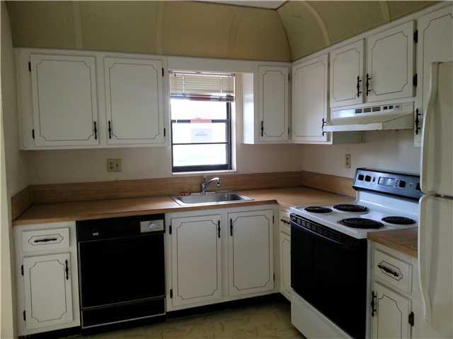 9235 Southwest 8th Street, Unit 204 Boca Raton, FL 33428 - Photo 4 of 6 Additional Photo