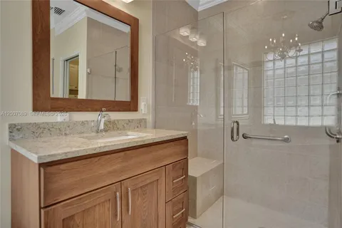 $550,000 | 8257 La Jolla Vista Lane, Lake Worth, FL 33467