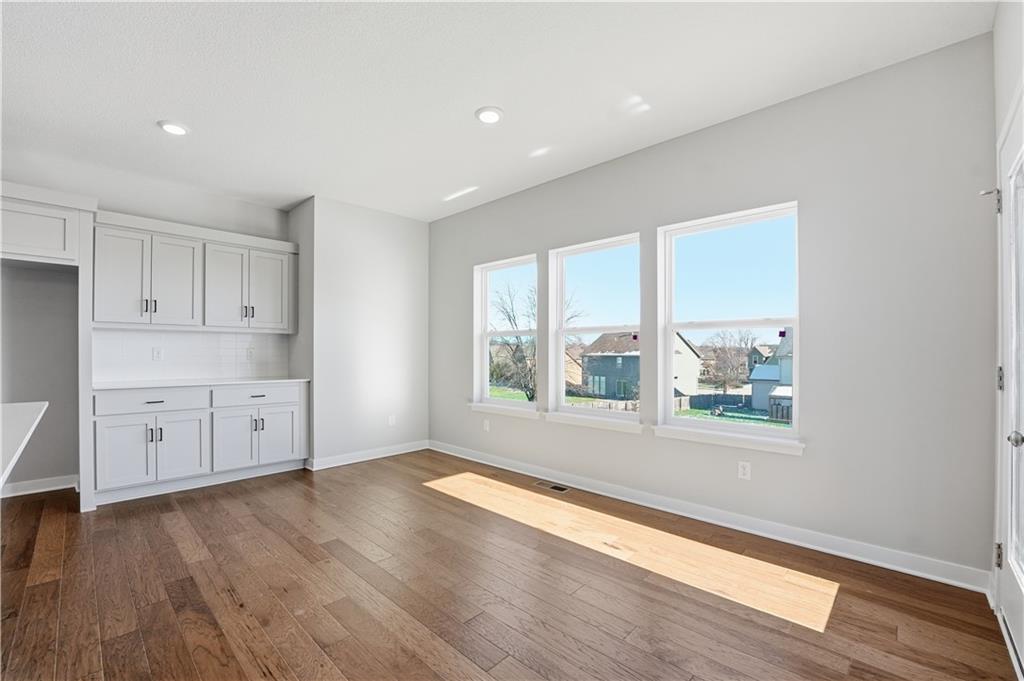 409 Woodview Drive Raymore, MO 64083 - Photo 13 of 43