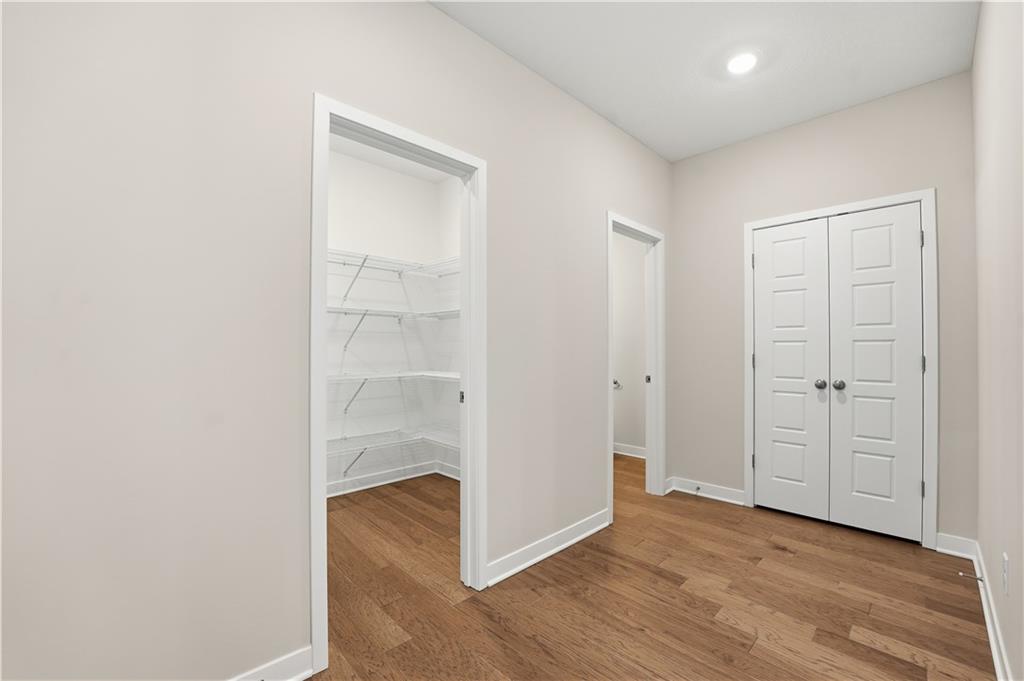 409 Woodview Drive Raymore, MO 64083 - Photo 15 of 43