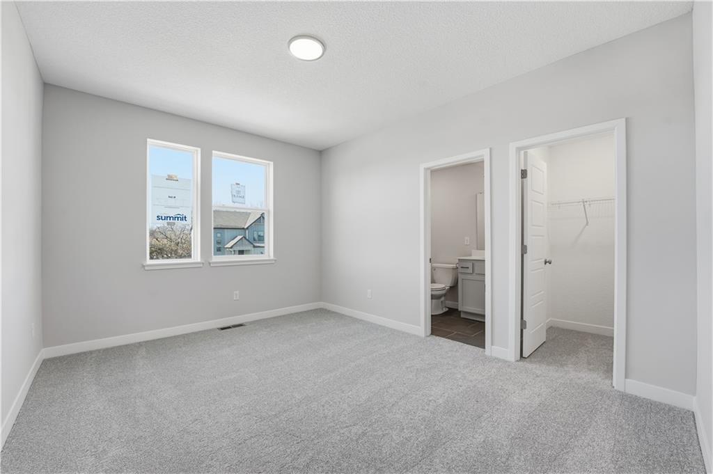 409 Woodview Drive Raymore, MO 64083 - Photo 23 of 43