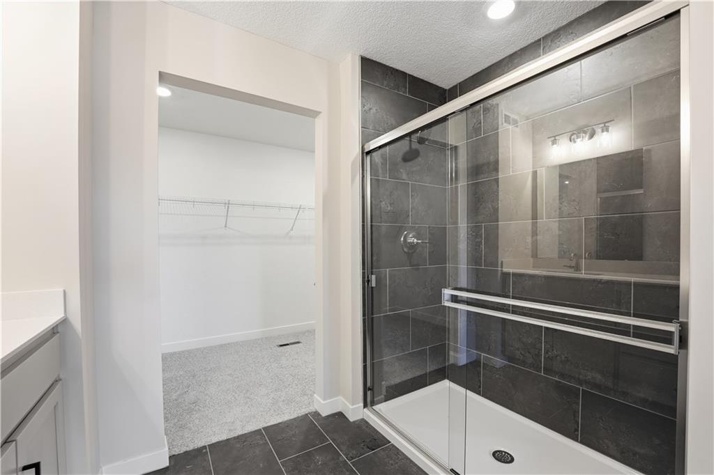 409 Woodview Drive Raymore, MO 64083 - Photo 32 of 43