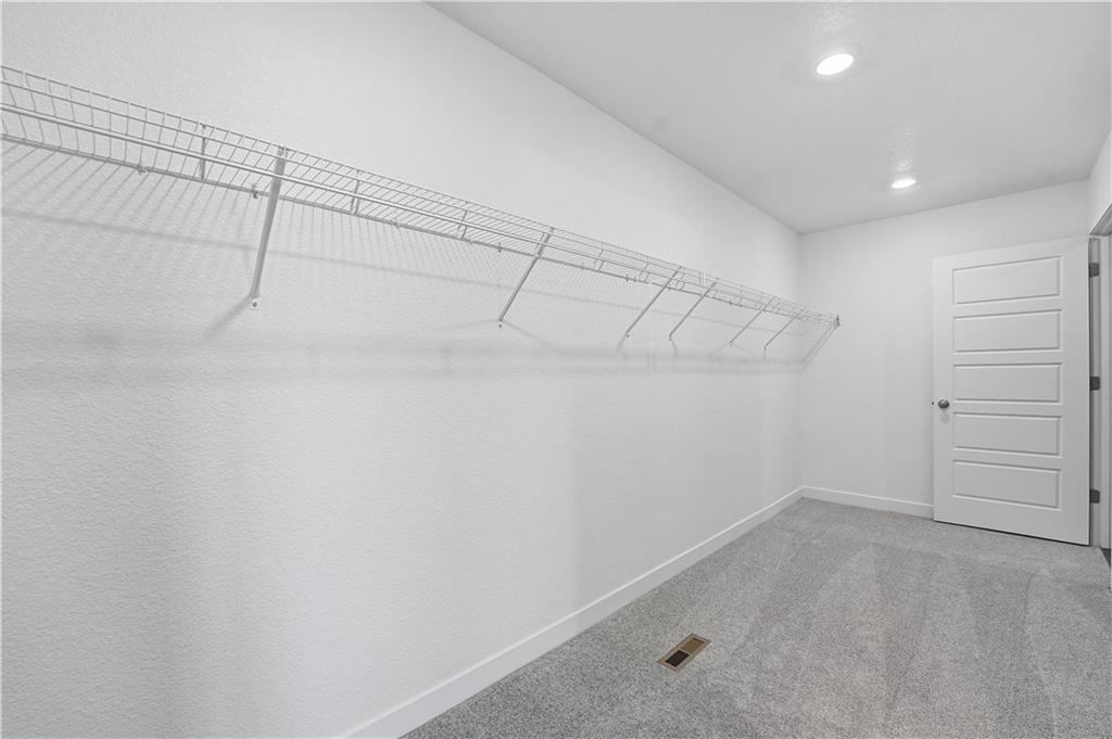 409 Woodview Drive Raymore, MO 64083 - Photo 33 of 43