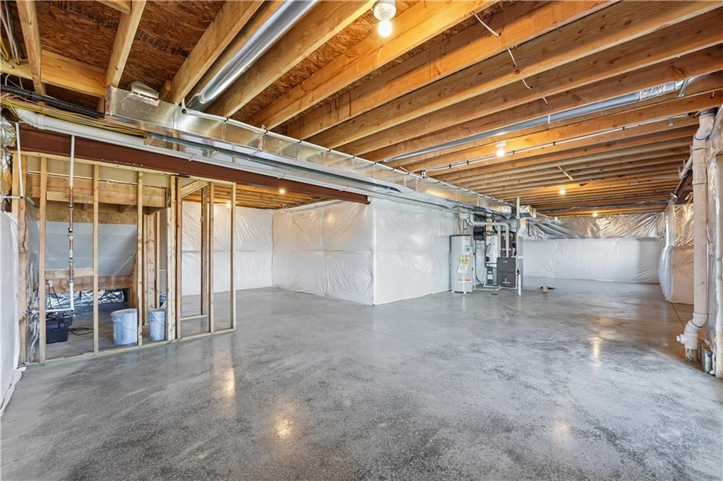 409 Woodview Drive Raymore, MO 64083 - Photo 35 of 43