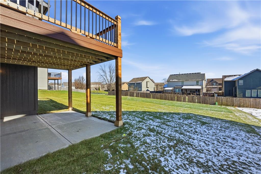 409 Woodview Drive Raymore, MO 64083 - Photo 36 of 43