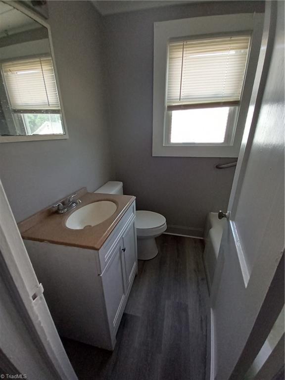 2 Cates Avenue Thomasville, NC 27360 - Photo 3 of 13