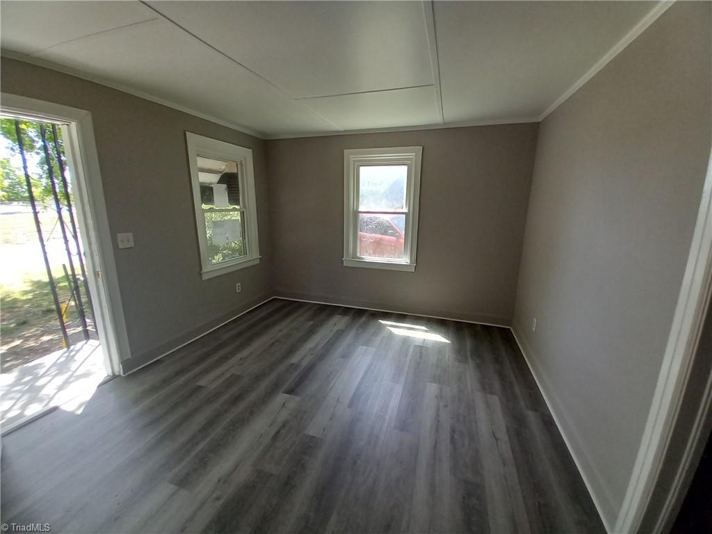 2 Cates Avenue Thomasville, NC 27360 - Photo 6 of 13