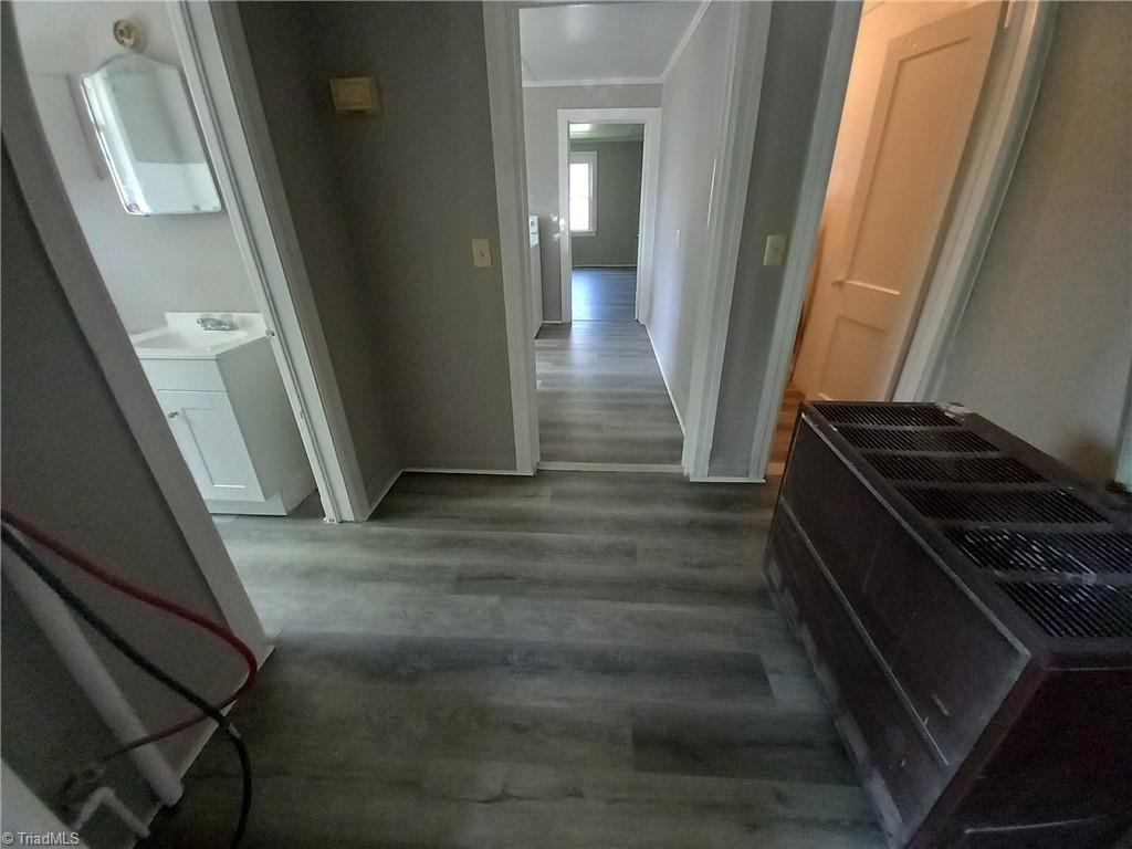 2 Cates Avenue Thomasville, NC 27360 - Photo 8 of 13