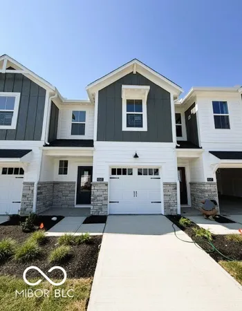 $279,990 | 6145 Mill Hill Way, Unit 320401, McCordsville, IN 46055