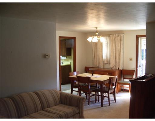 525 Patterson Road Bethel Park, PA 15102 - Photo 3 of 15 Dining Room.