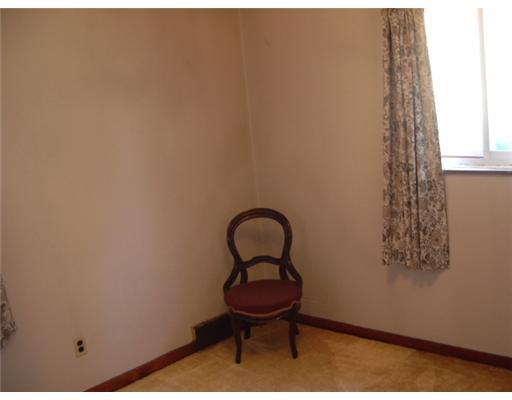 525 Patterson Road Bethel Park, PA 15102 - Photo 8 of 15 Bedroom.