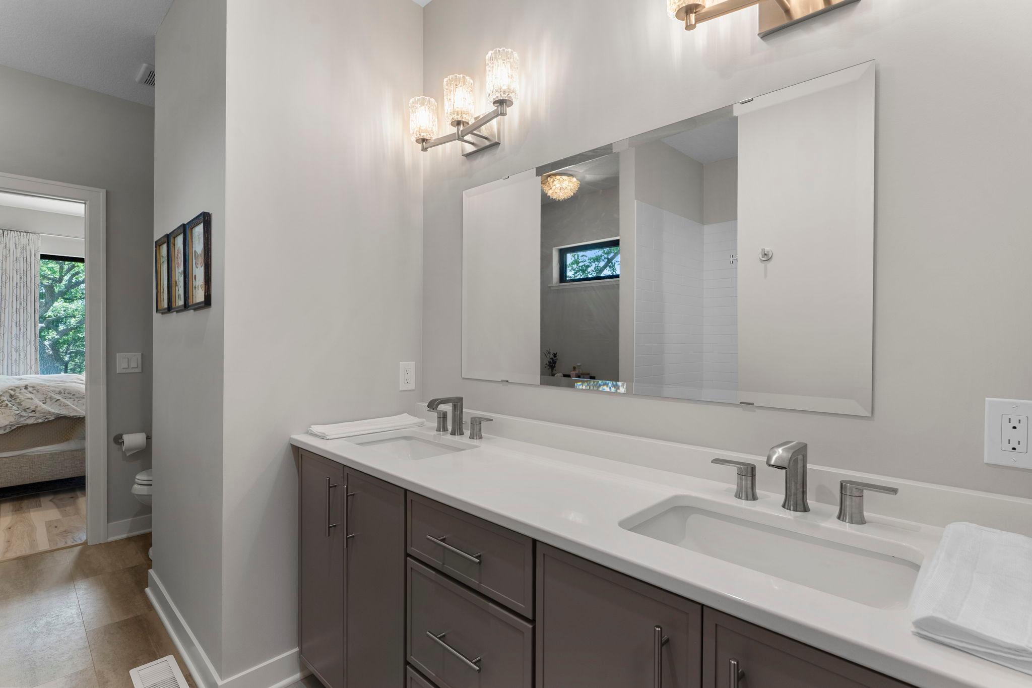 10821 Blossom Road Eden Prairie, MN 55347 - Photo 21 of 46